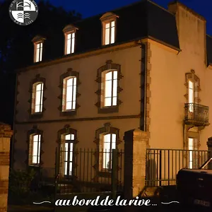 Au Bord De La Rive Pontrieux